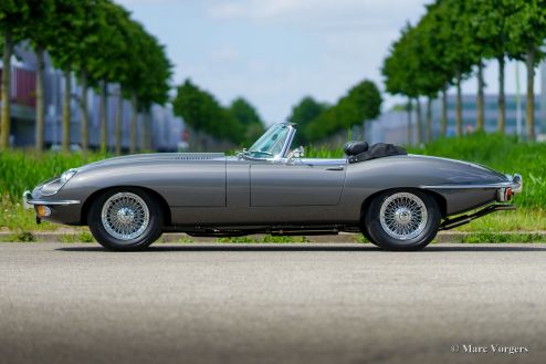 Jaguar E-type 4.2 Litre roadster, 1969