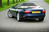 Jaguar XK8 convertible, 1999