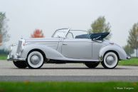 Mercedes-Benz 220 A cabriolet, 1952