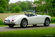 MG MGA 1600 MK II roadster, 1962