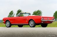 Ford Mustang convertible, 1965