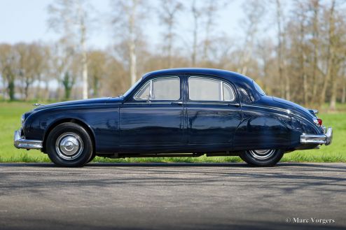 Jaguar Mk I, 1958