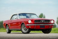 Ford Mustang convertible, 1966