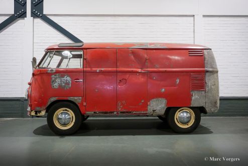 Volkswagen VW T1 Transporter | Bus restoration object, 1961