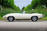 Jaguar-E-type-XK-E-38-OTS-Roadster-305-1961-Old-English-White-02.jpg