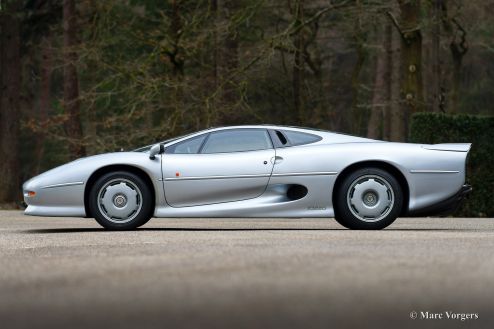 Jaguar XJ220, 1993