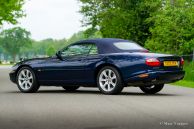 Jaguar XK8 convertible, 1999