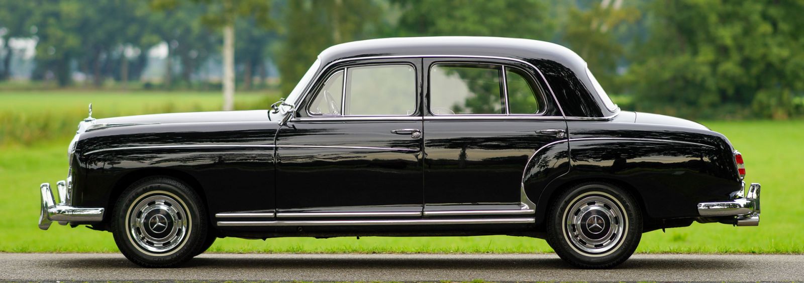 Mercedes-Benz 220 S (W180), 1958