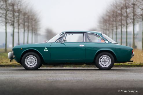 Alfa Romeo Giulia 2000 GTV, 1971