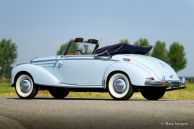 Mercedes-Benz 220 A cabriolet, 1954