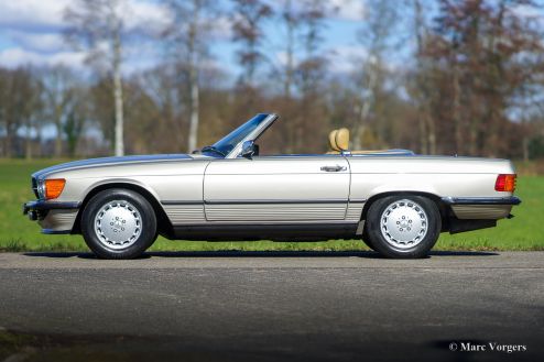 Mercedes-Benz 560 SL, 1988