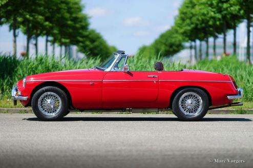 MG MGB roadster, 1963