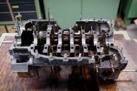 Porsche 911 2.4 S engine overhaul