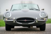 Jaguar E-Type 4.2 Litre roadster, 1968