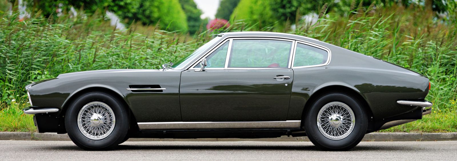 Aston Martin DBS Series 1, 1970