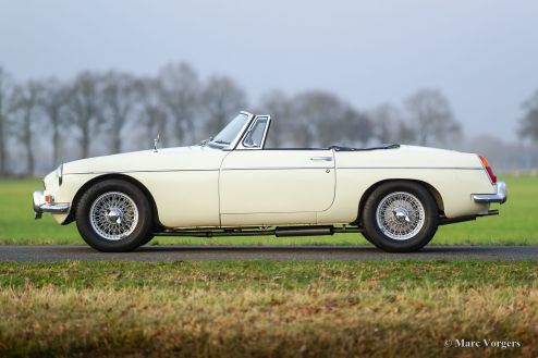 MG MGB roadster, 1965