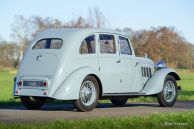 Rover 14 HP Streamline saloon, 1935