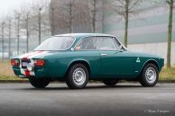 Alfa Romeo Giulia 2000 GTV, 1971