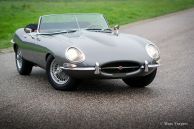 Jaguar E-Type 4.2 Litre roadster, 1968