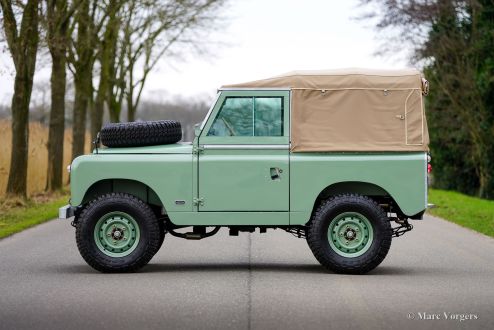 Land Rover 88 Series IIA, 1966