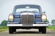 Mercedes-Benz 220 S, 1964