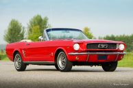 Ford Mustang convertible, 1966