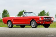 Ford Mustang convertible, 1965