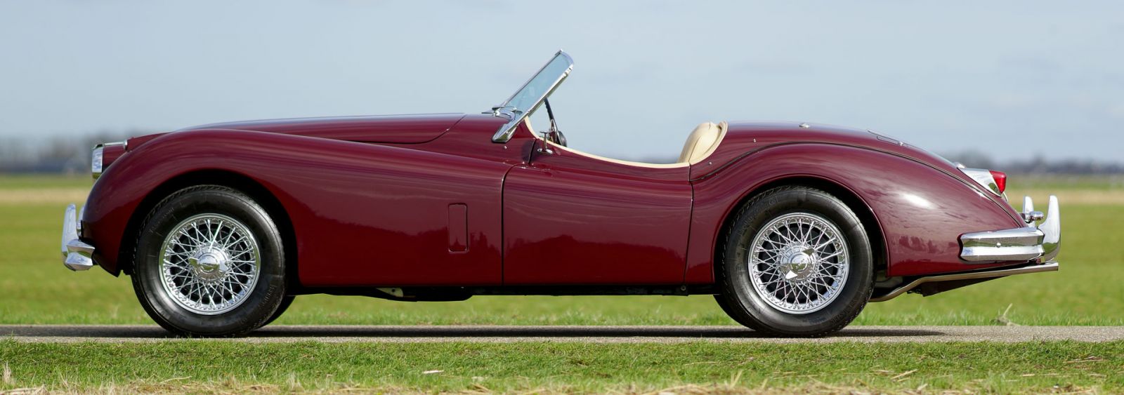 Jaguar XK 140 OTS, 1956