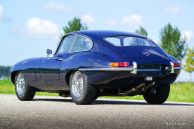 Jaguar E-type 4.2 Litre FHC, 1966