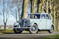 Rover 14 HP Streamline saloon, 1935