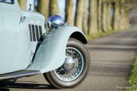 Rover 14 HP Streamline saloon, 1935