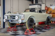 Mercedes-Benz 250 SL restoration & rally preparation