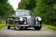 Mercedes-Benz 220 S (W180), 1958