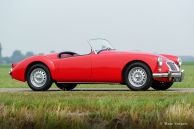 MG MGA TWIN-CAM roadster, 1960