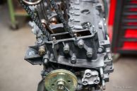 Porsche 911 2.4 S engine overhaul