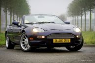 Aston Martin DB7 Volante, 1997