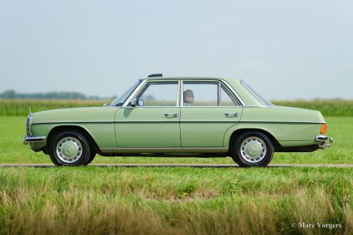 Mercedes-Benz 220 D, 1974