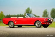 Ford Mustang convertible, 1966