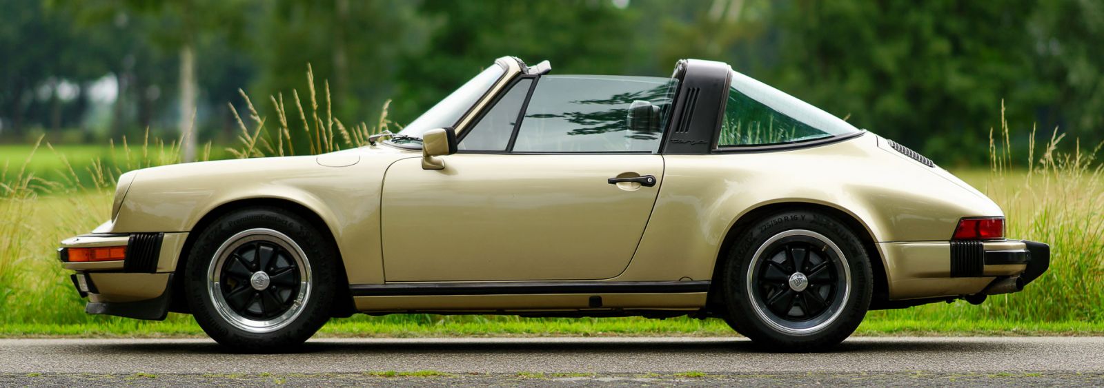 Porsche 911 Targa 3.2 Carrera, 1983